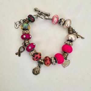 NRQ Avon pink heart tinkerbell rose charm bracelet